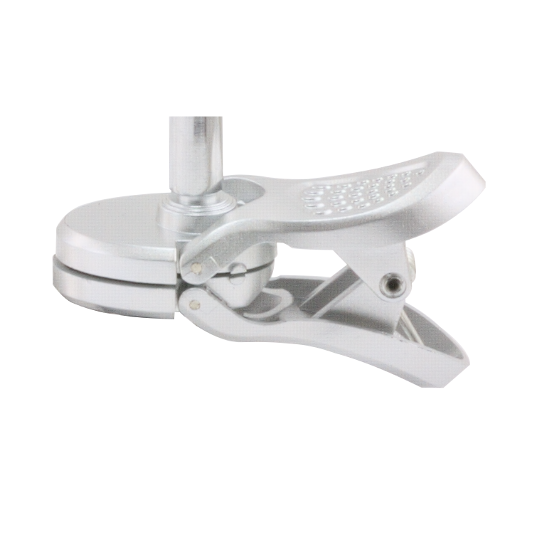 Loupe flexible éclairante à pince