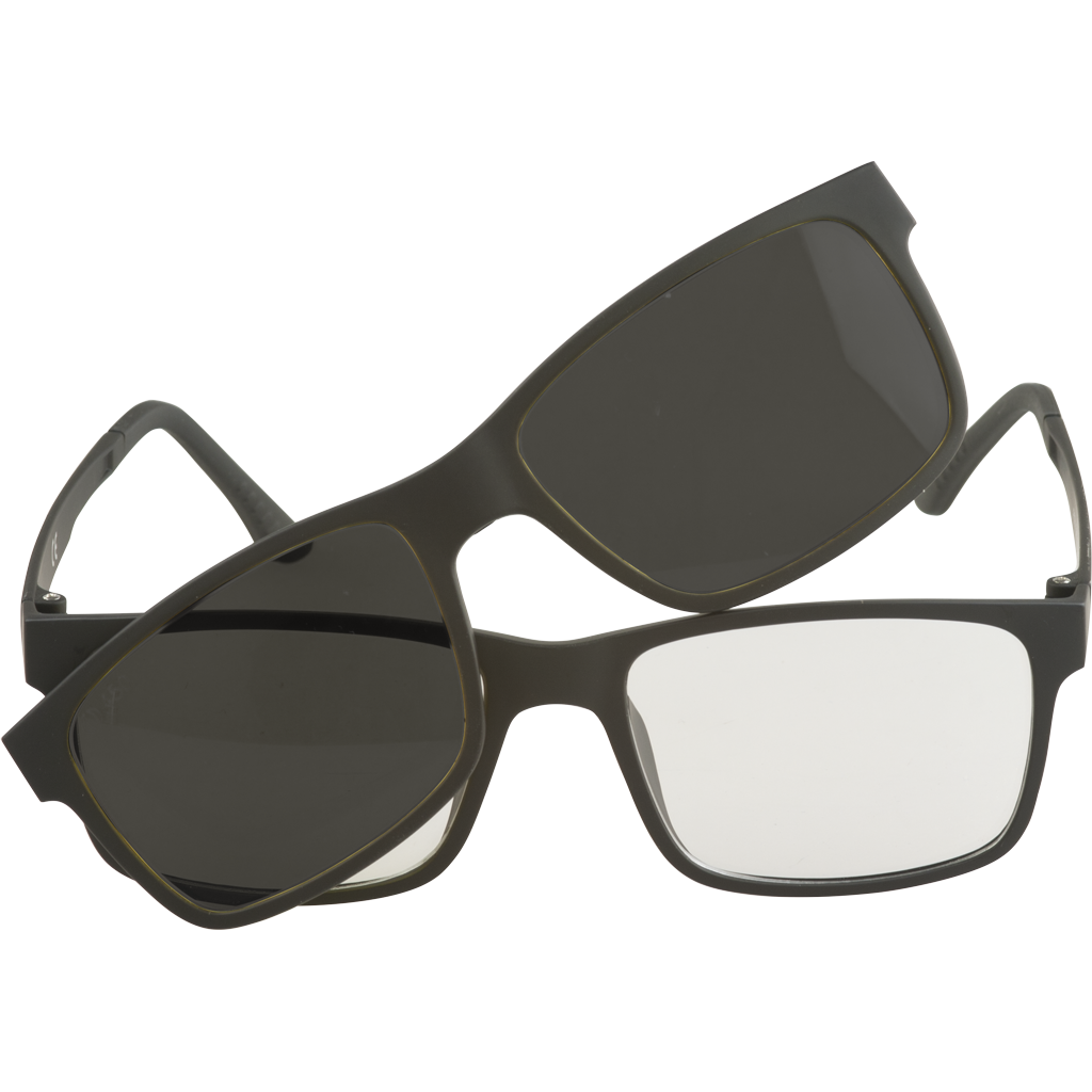 Polarized sunglasses with magnetic clip