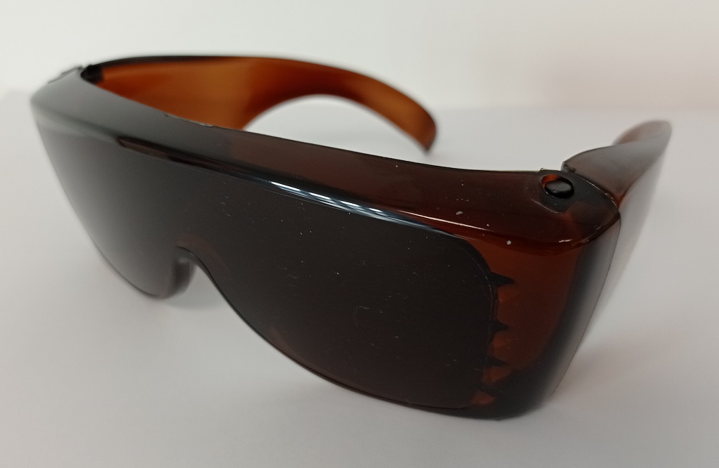 Masque uvshield  Ambre sombre U43+ Pola